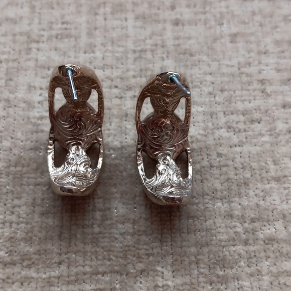 Gold Tone Faux Pearl Rhinestone Accented Chunky Hoop Earrings - Picture 2 of 8